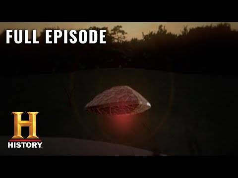 UFO Hunters: Huge Triangle Shaped UFOs in California (S3, E1) | Full ...